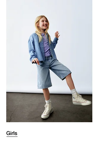 Display images to show real-time content