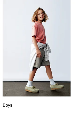 Display images to show real-time content