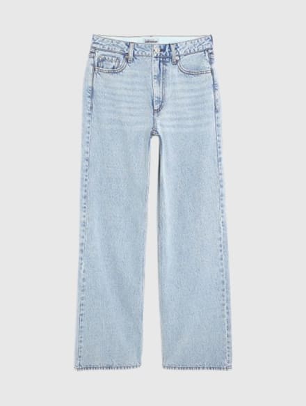 Straight Leg Jeans