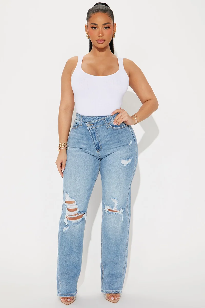 Image of Iconic Crossover Straight Leg Jeans - Light Wash