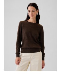 Display images to show real-time content