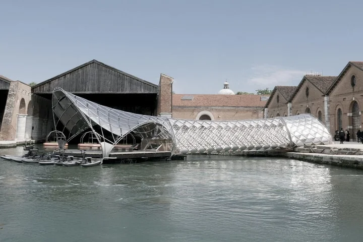 🧬 Porsche and Norman Foster Unveil Futuristic Venice Mobility Hub at Biennale