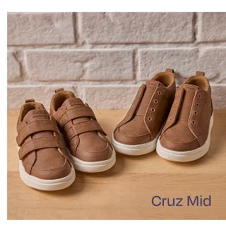 Cruz Mid Kids Slip On Shoe - Image
