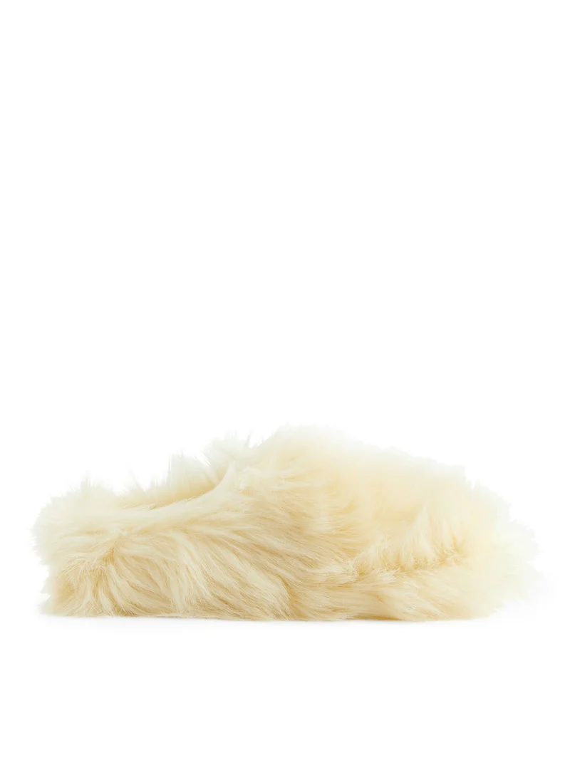 Fluffy Indoor Slippers White
