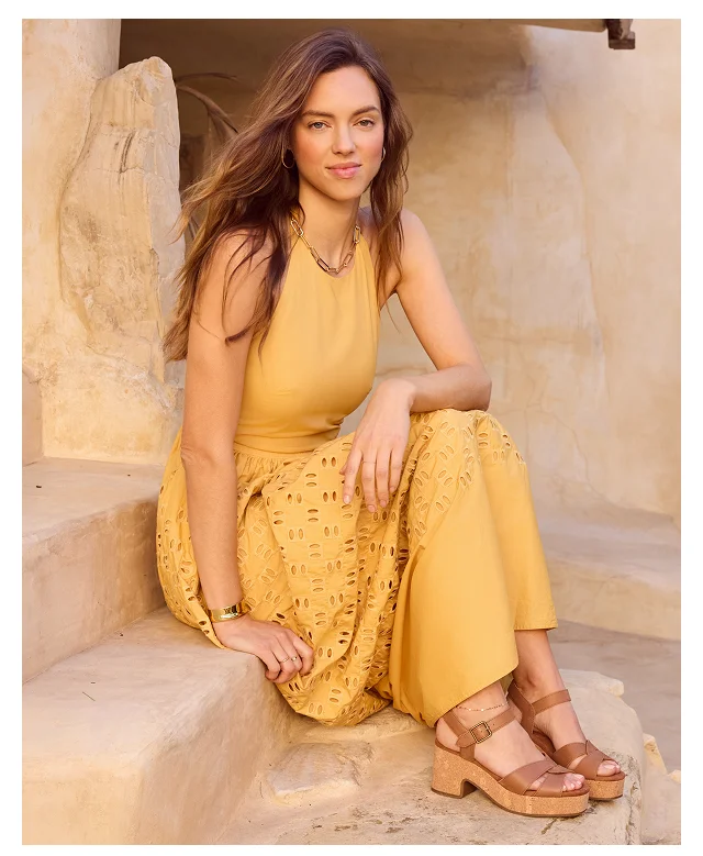 Isla Heeled Sandal - Image