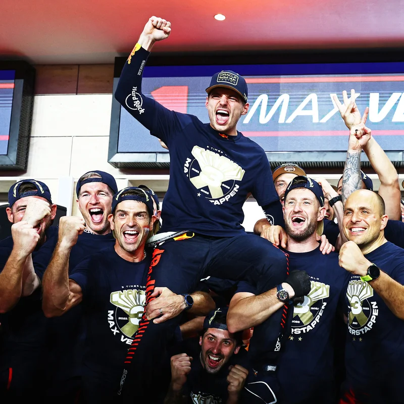 Shop Oracle Red Bull Racing Champions Gear