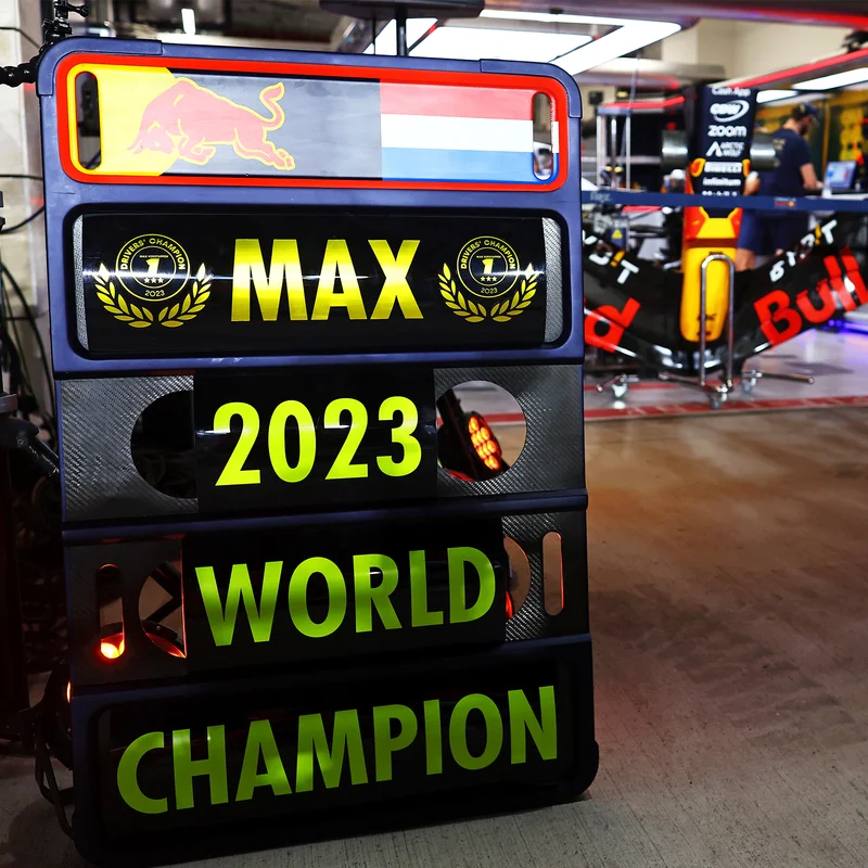 Shop Oracle Red Bull Racing Champions Gear