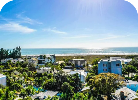 Scenic oceanside views abound in Siesta Key, Florida.