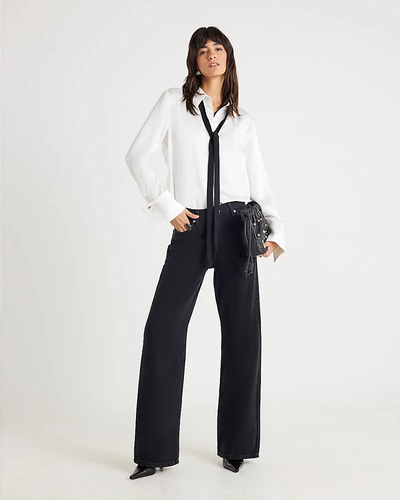 Womens Black High Rise Relaxed Straight Leg Jeans