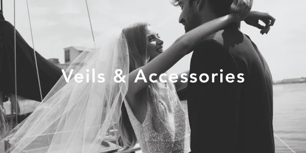 Veils & Accessories