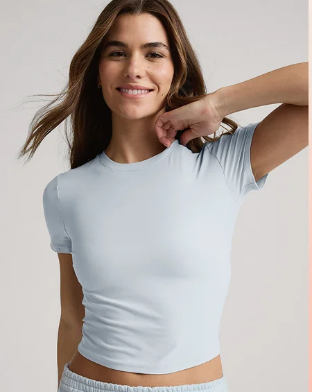 Featherweight Cropped Tee in Morning Sky Blue Heather