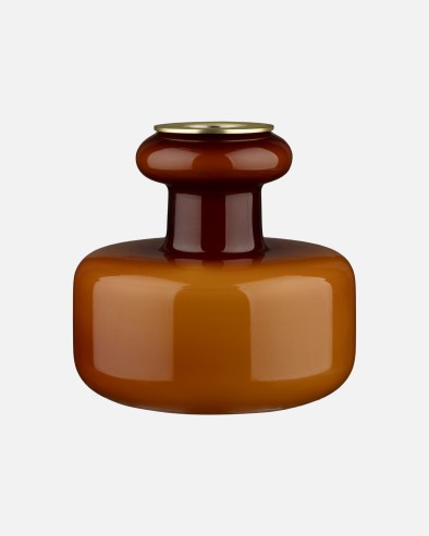 Puteli candle holder