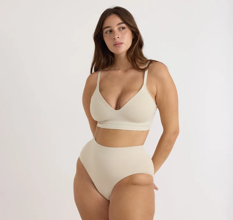 Image of Smooth Padded Bra