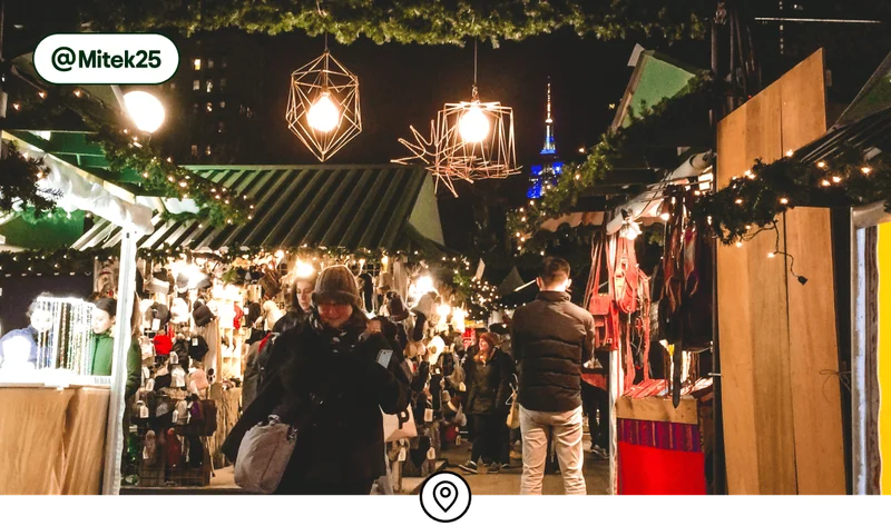 Image description: Union Square Christmas Market at night, photo taken by @Mitek25