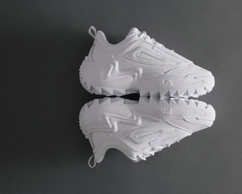 Women's Twister