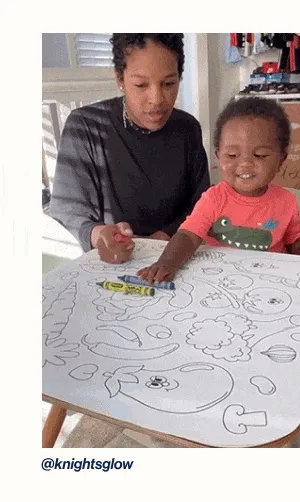 A table surface saver and mess-free art project—all in one! Our Giant Coloring Sheets are perfectly sized to cover the Play Table for extra room to create.