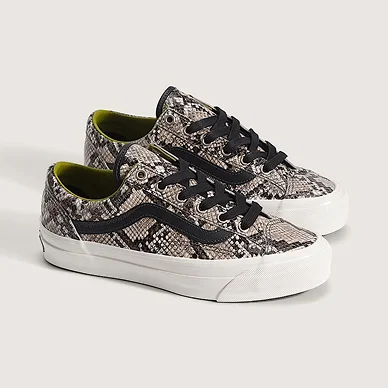 Premium Old Skool 36 Shoe
