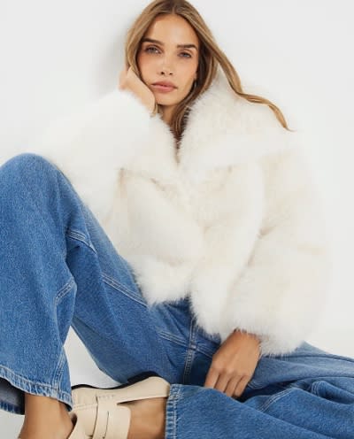 Coats & Jackets