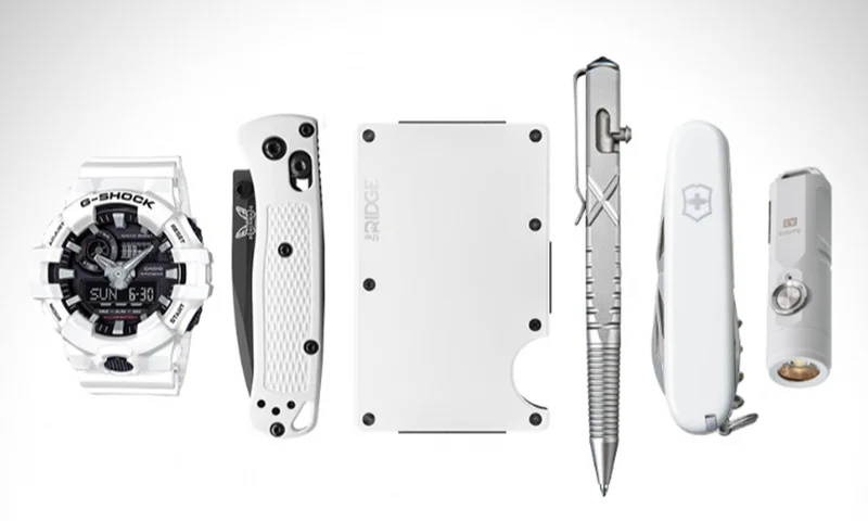 THE LOADOUT: STORM GRAY EVERYDAY CARRY