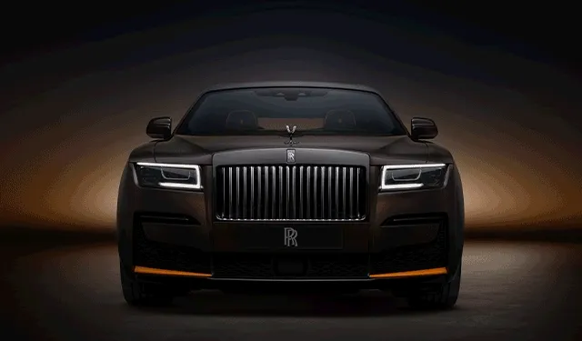 2024 rolls Royce ghost Ekleipsis