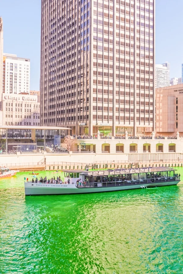 Cruise Chicago’s Iconic Green River*