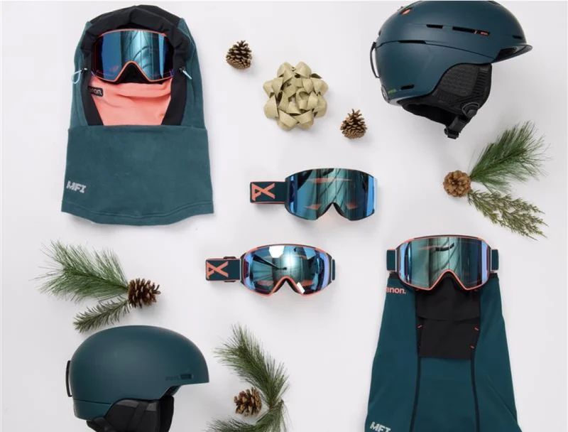 Shop Holiday Gifts for Everyone