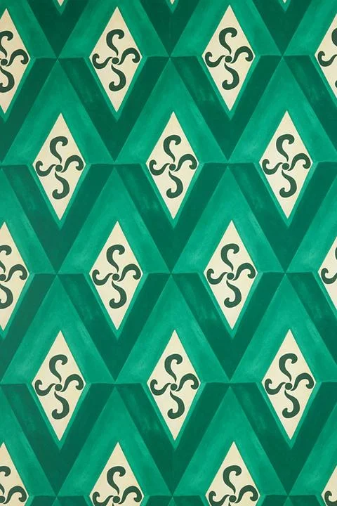 Mind the Gap Girandola Wallpaper