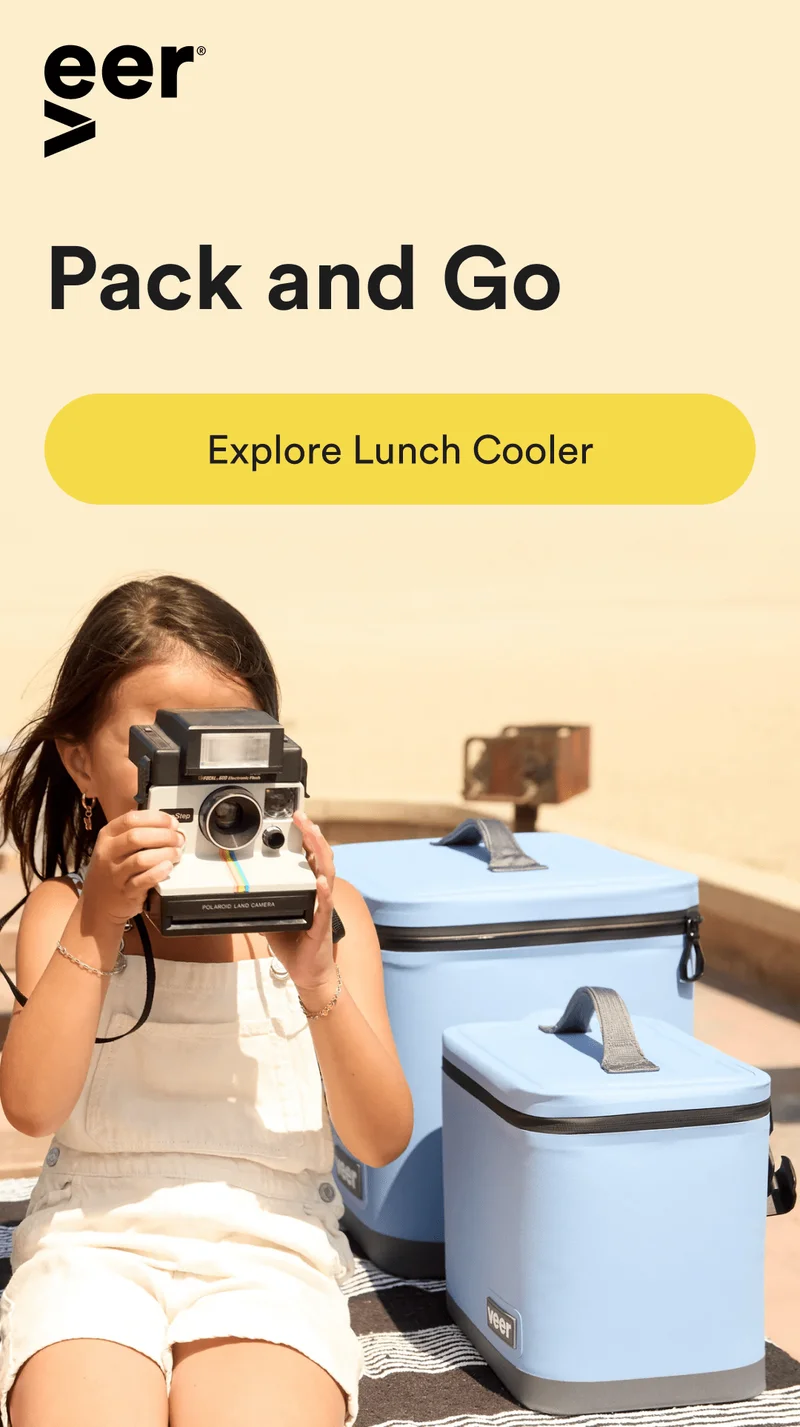 Day cooler and lunch cooler in blue beryl