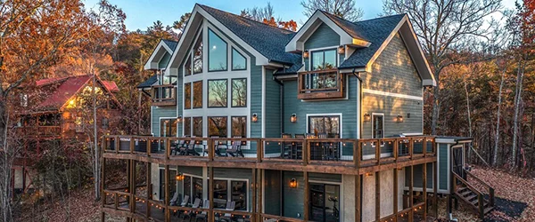 Explore the perfect weekend getaway.