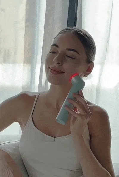 6-In-1 Light Therapy Wand
