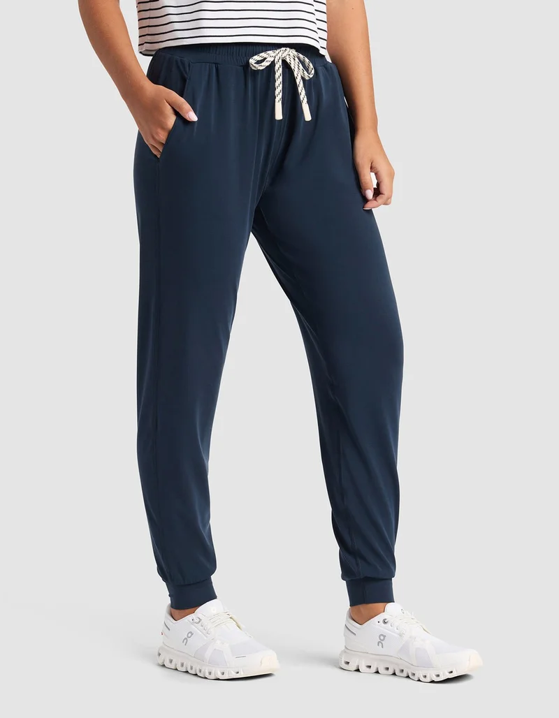 Image of Women's Studio Jogger