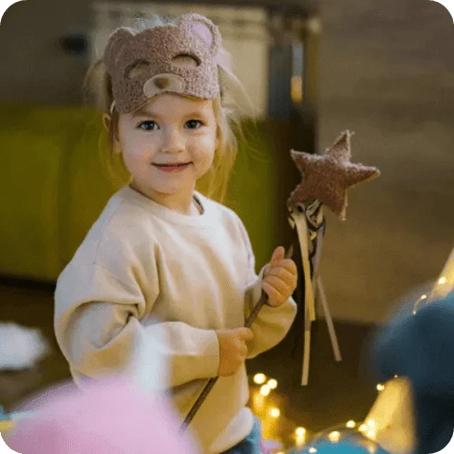 a little girl in a bear costume and wand on how to compliment a girl a little girl in a bear costume and wand on how to compliment a girl