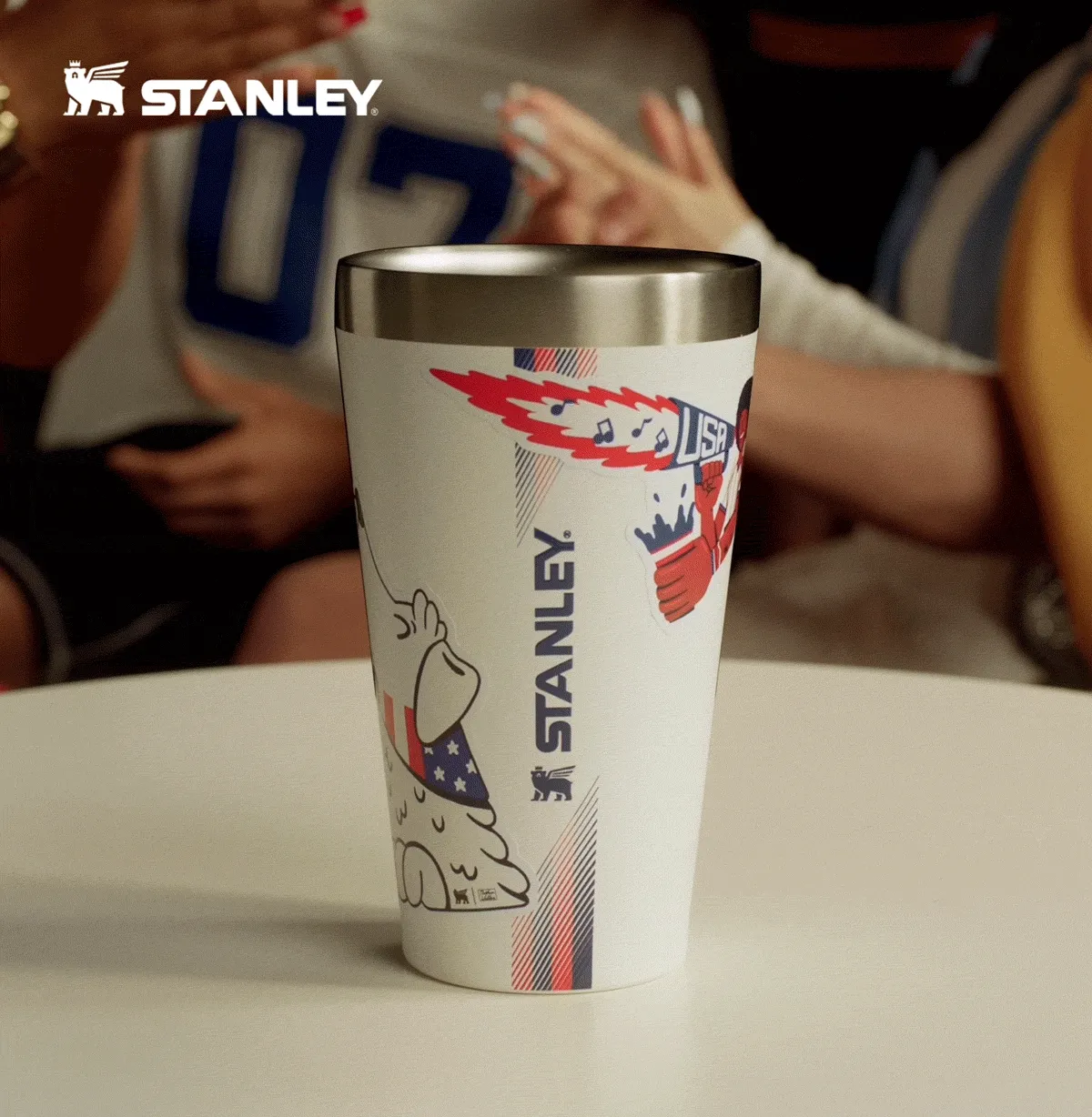 Stanley 1913. Country Collection. Carry your colors. Shop now.
