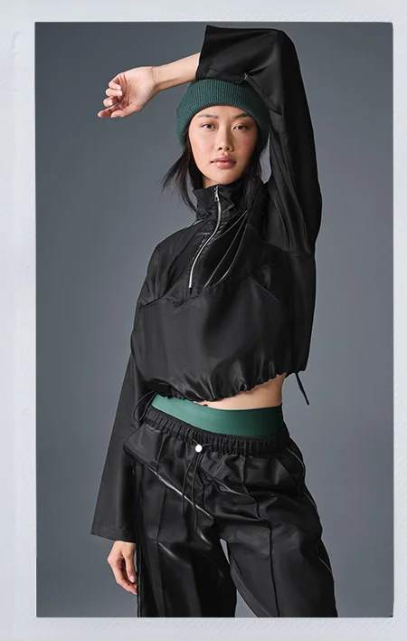 Cropped Afterglow Pullover