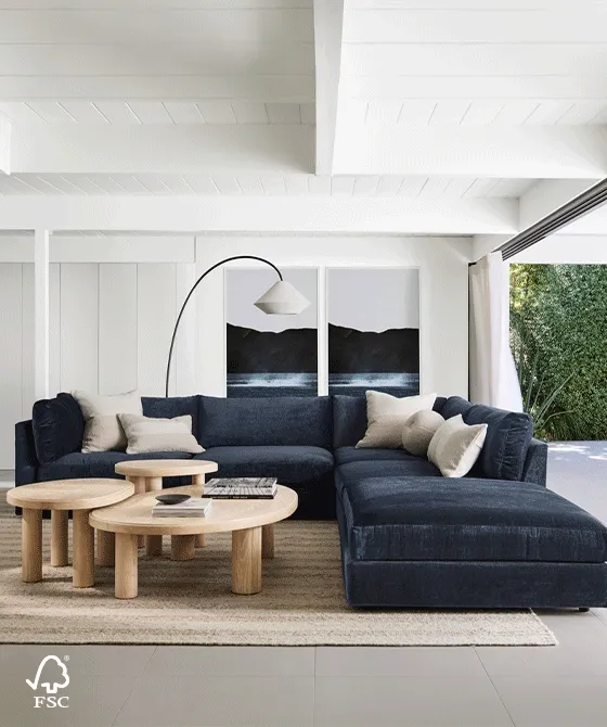 sofas & sectionals