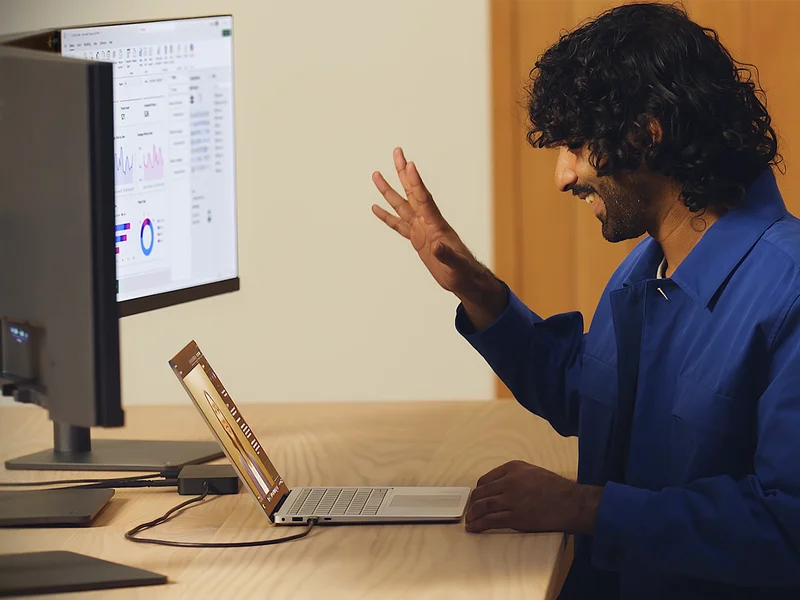 Surface Laptop for Business, 13.8 and 15-inch (8ᵗʰ Edition) | Intel.