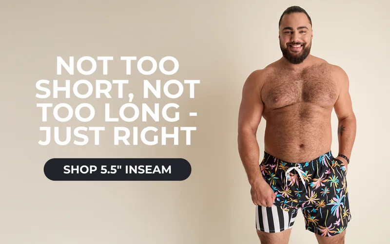 Lined Classic Swim Trunk: The Black Light Nights 5.5"