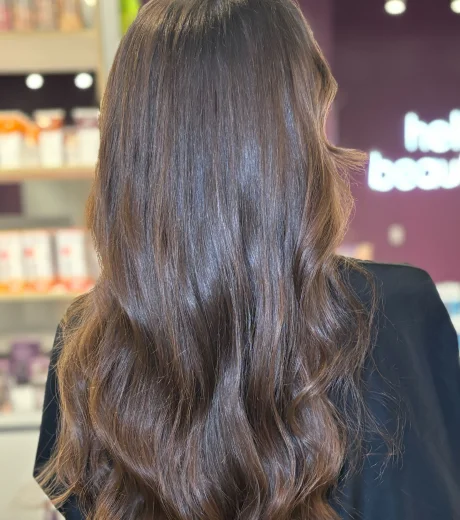 Gloss hair view from back