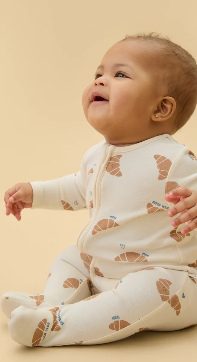 Petit Croissant Clever Zip Baby Pajamas