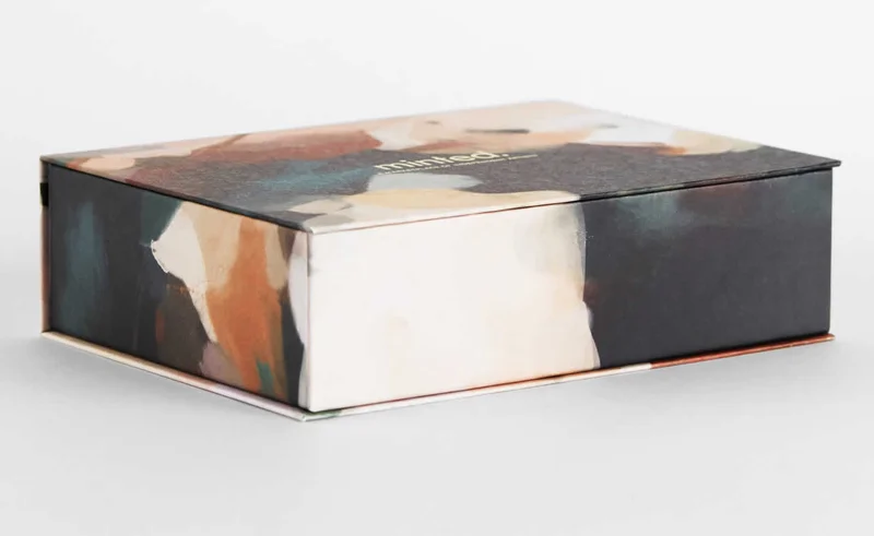 Complimentary Keepsake Box