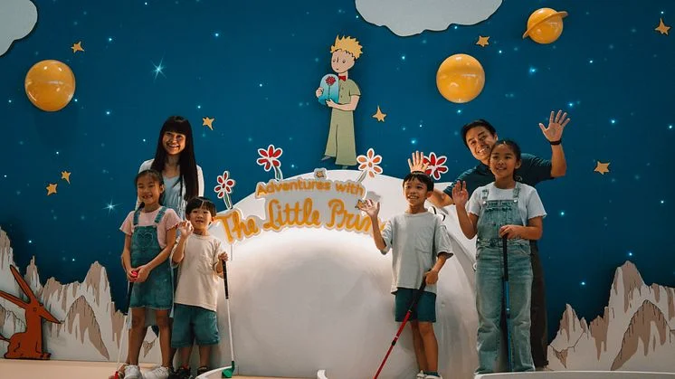 Starry Mini Golf 1.jpg