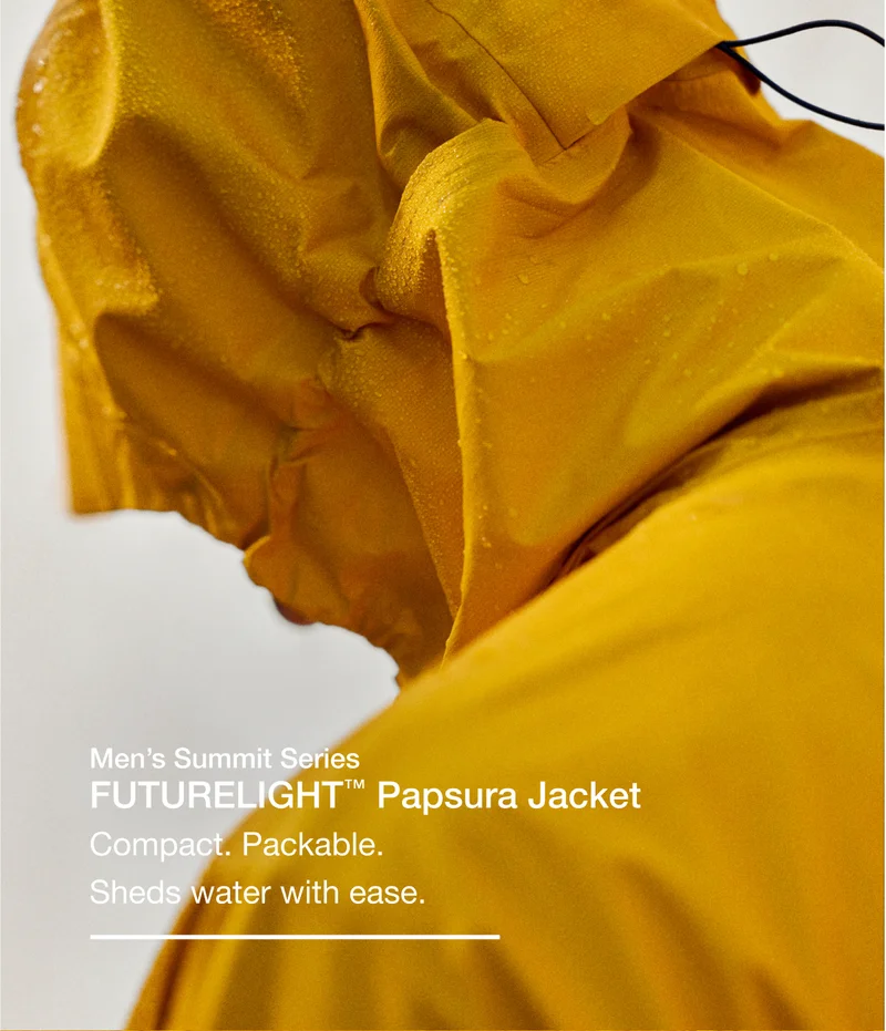 Men's Summit Series FUTURELIGHT™ Papsura Jacket Compact. Packable. Sheds water with ease.