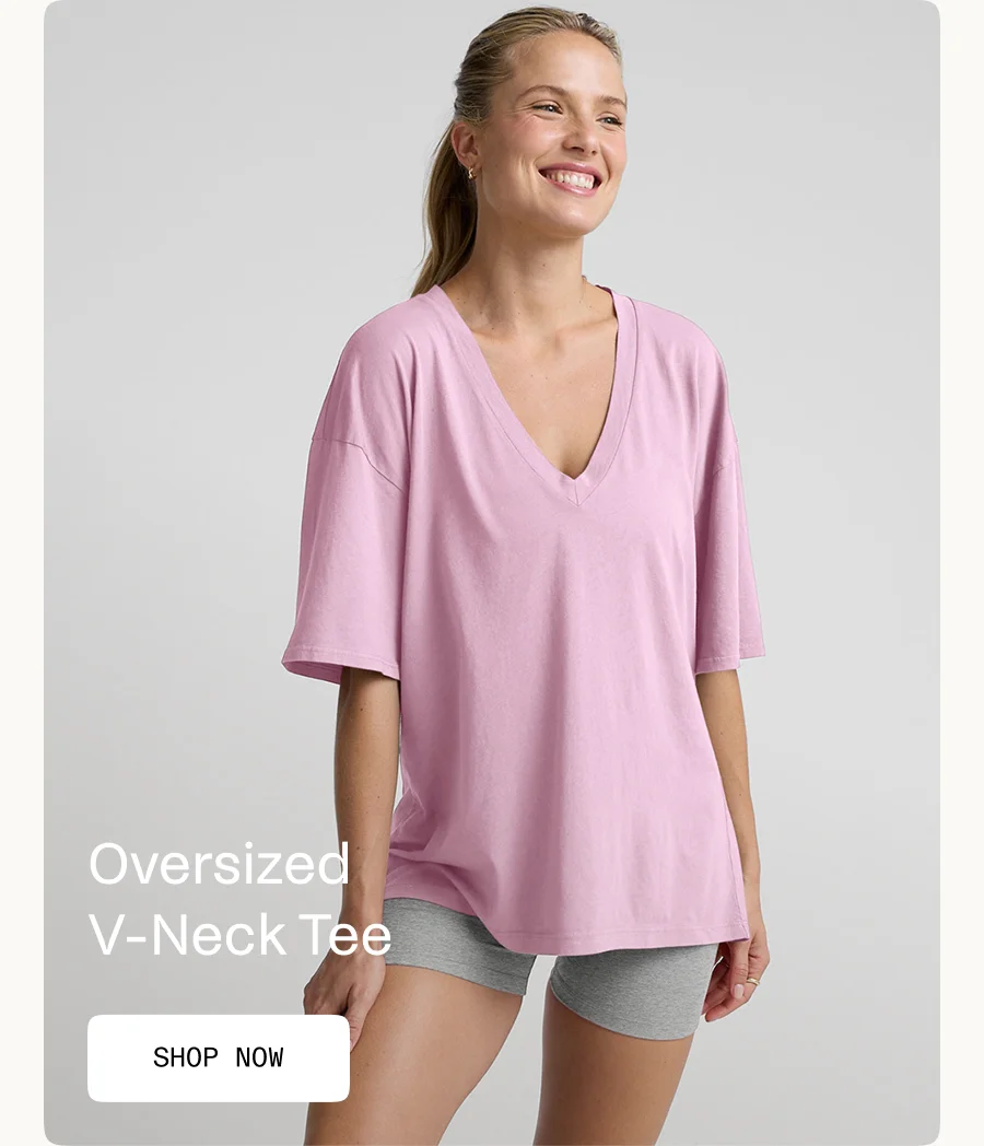 Oversized V-neck Tee in Orchid Blossom