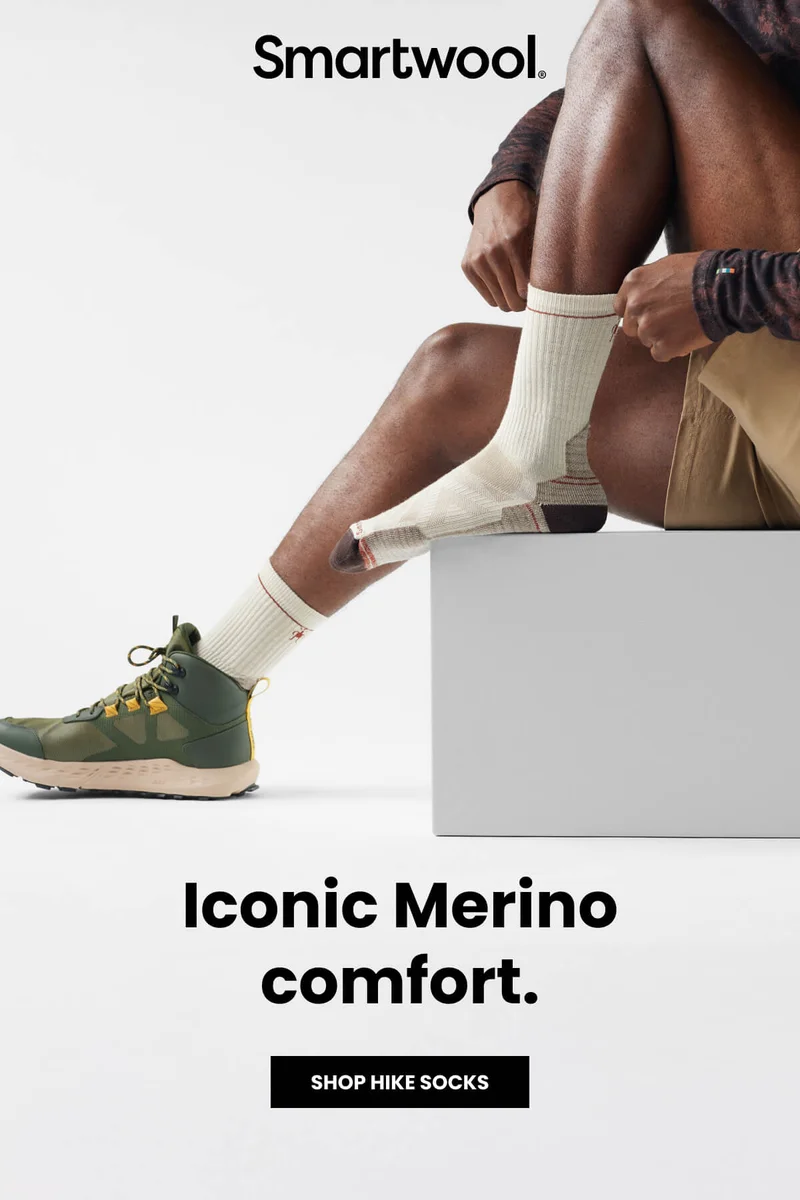 SHOP HIKE SOCKS