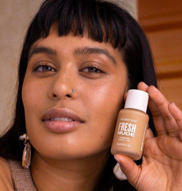 FOUNDATION AND CONCEALER