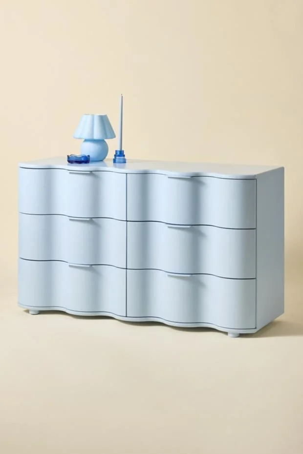 Aria 6-Drawer Short Squiggle Dresser