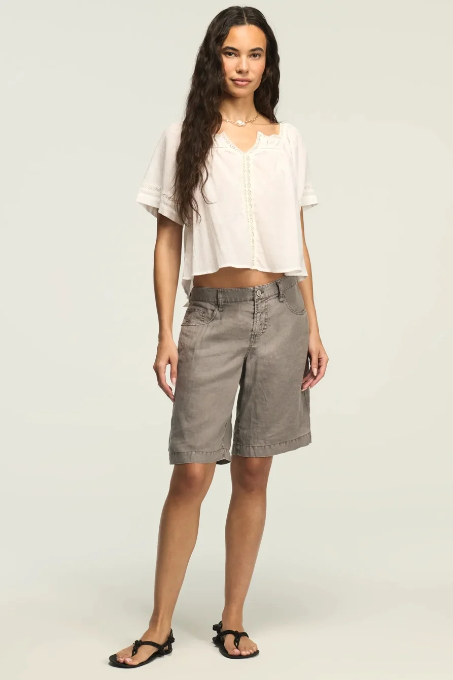 Image of Lucky Brand Baggy Linen Short - Women's Shorts Denim Jean Short in Dusty Olive