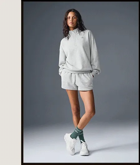 Accolade 1/4 Zip Pullover in Athletic Heather Grey