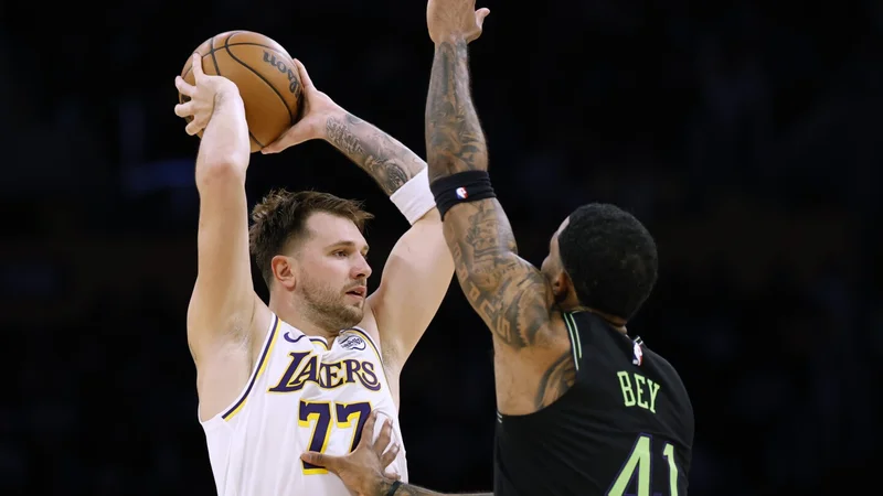 How to watch Phoenix Suns vs LA Lakers How to watch Phoenix Suns vs LA Lakers