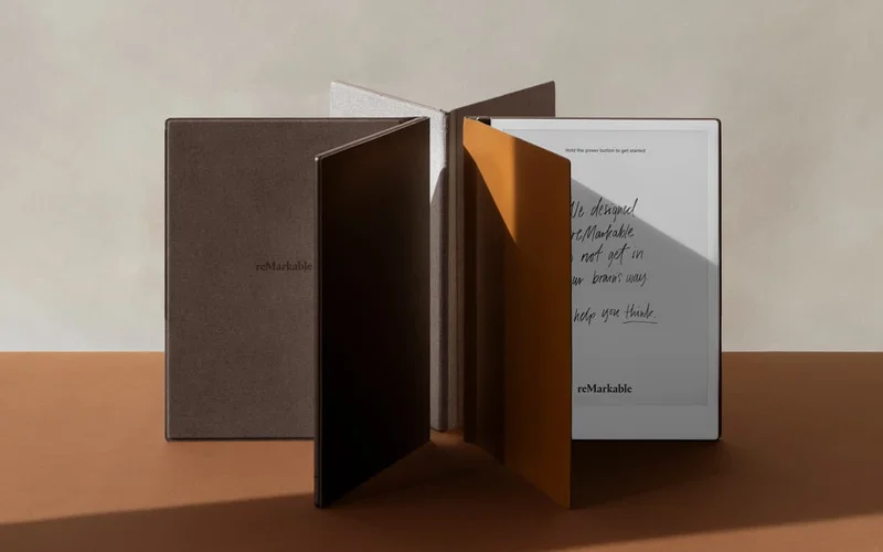 Click to configure your bundle with a Book Folio